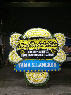 Papan Bunga Duka di Sindangkarya